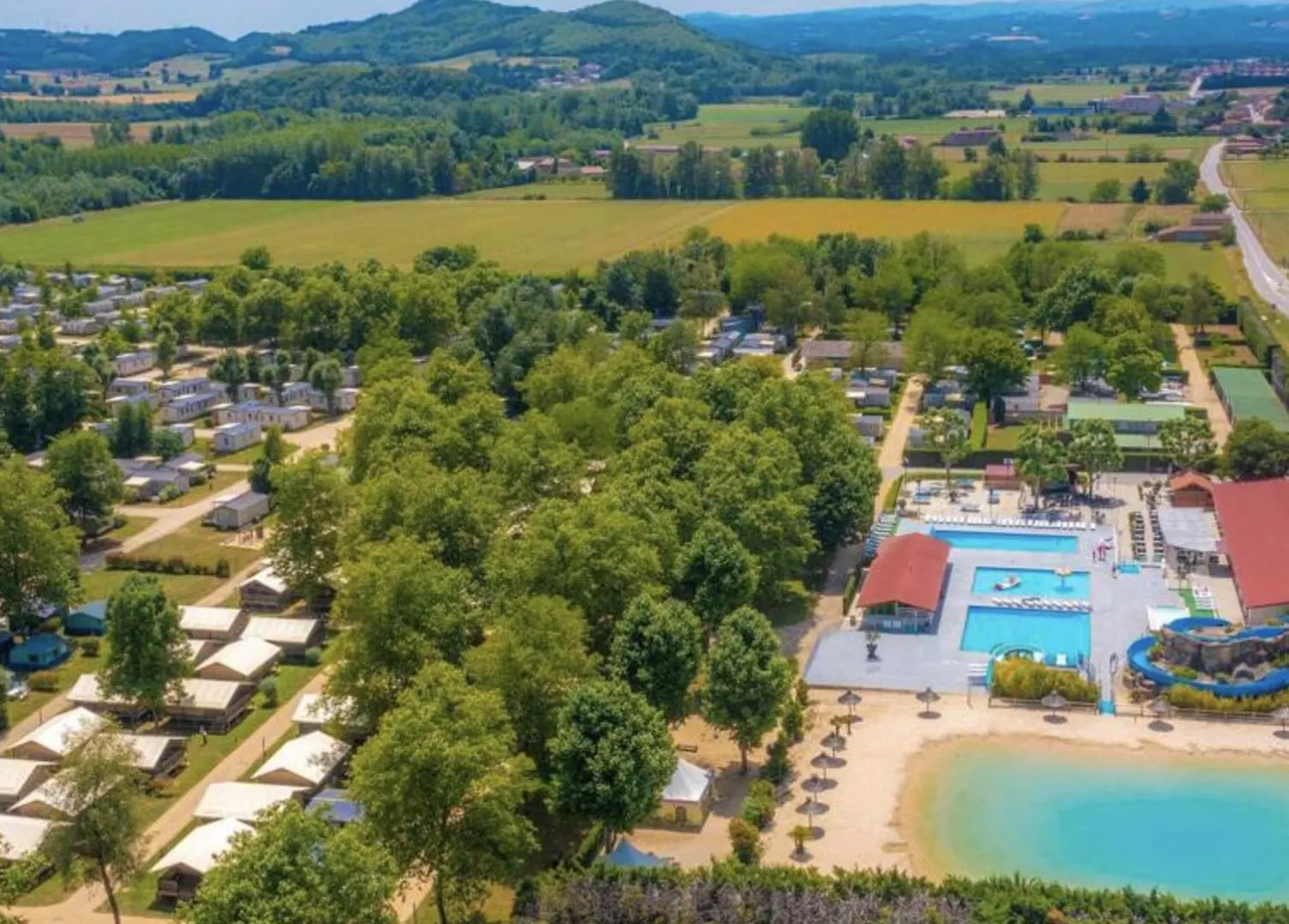 Mobilhome 6 Places 4 Etoiles Chateauneuf-de-Galaure